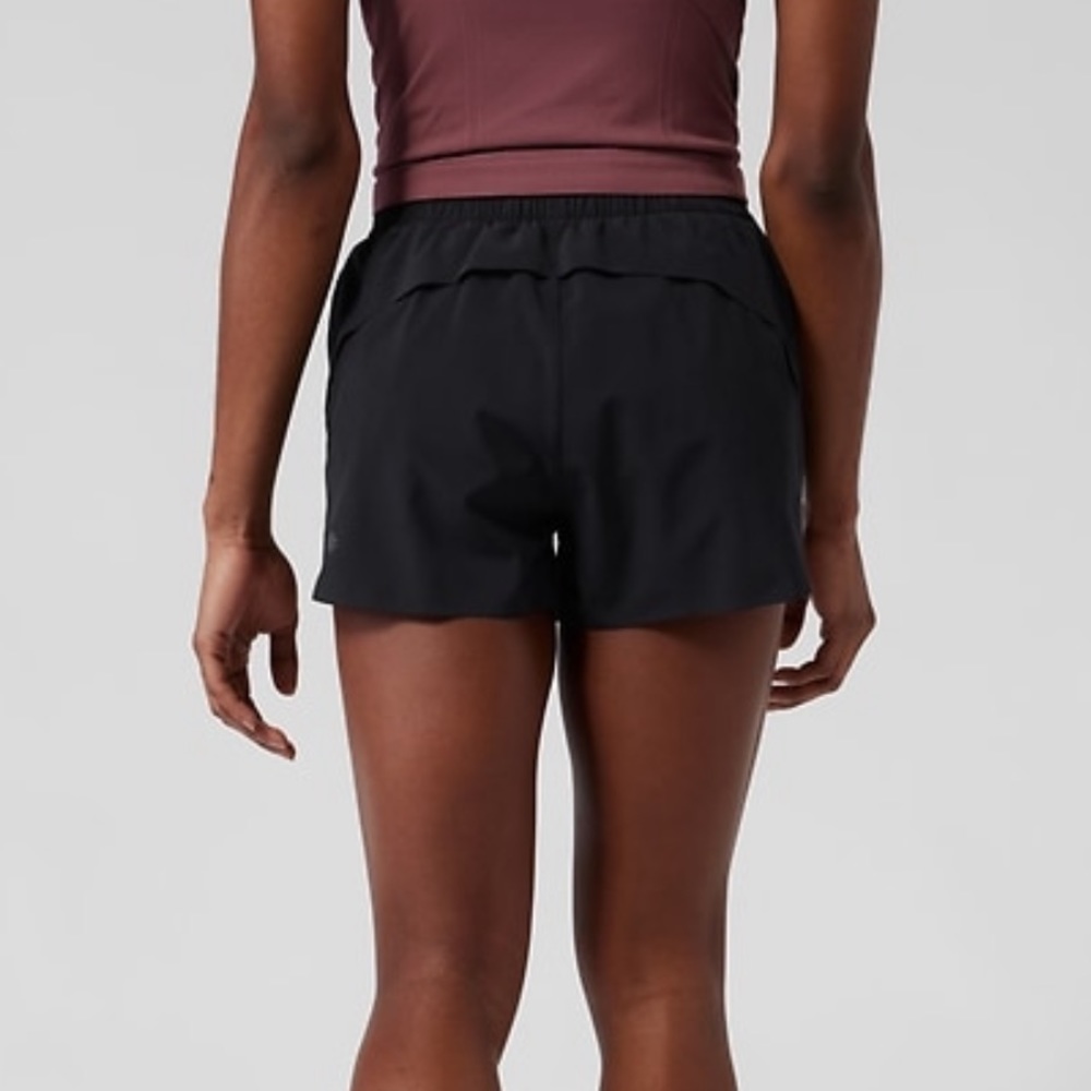 Athleta Hustle 3” Shorts